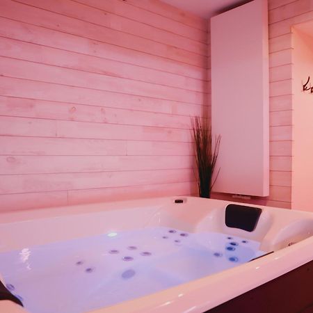 Hotel Mademoiselle Liege Ngoại thất bức ảnh