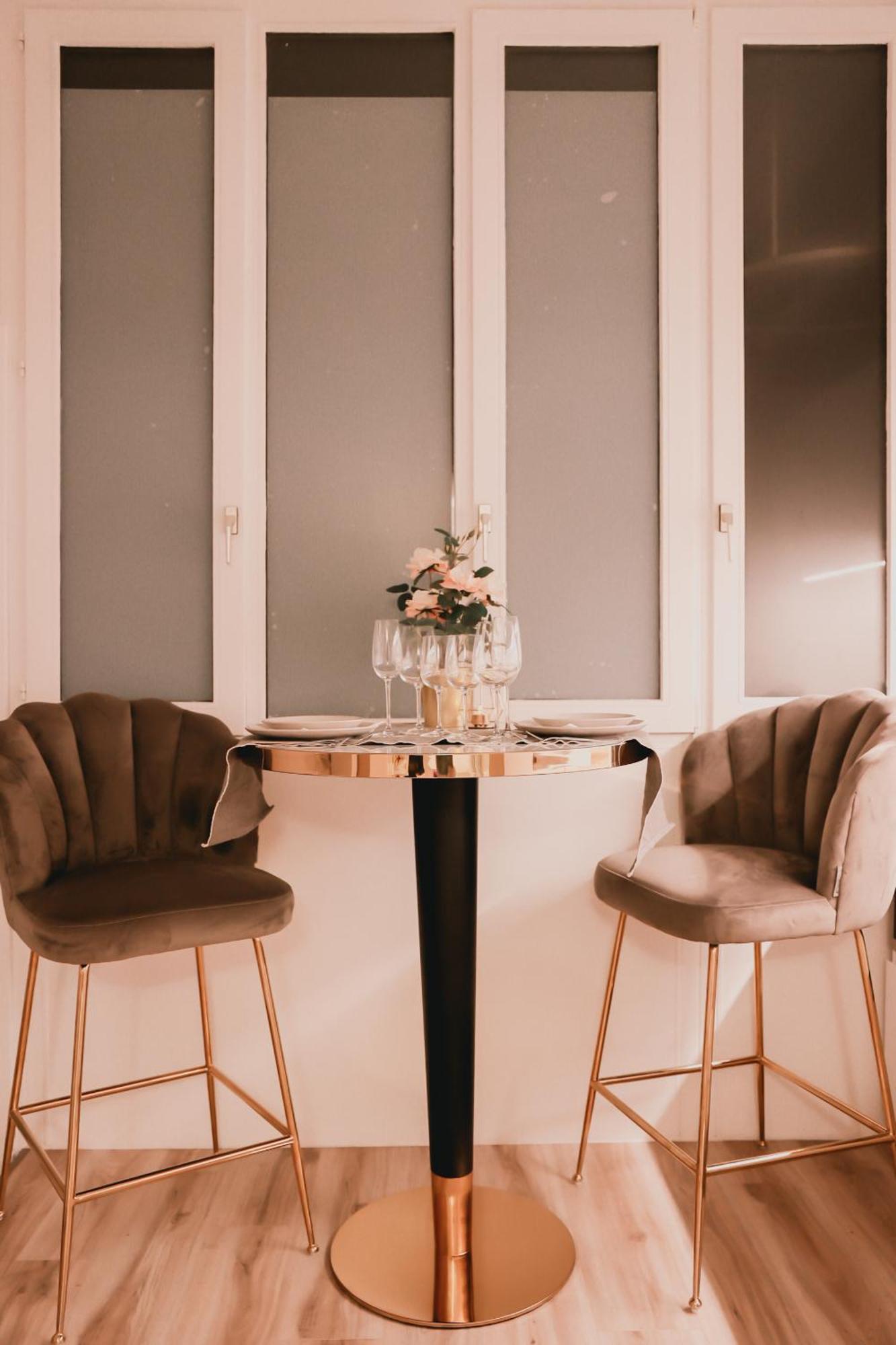 Hotel Mademoiselle Liege Ngoại thất bức ảnh