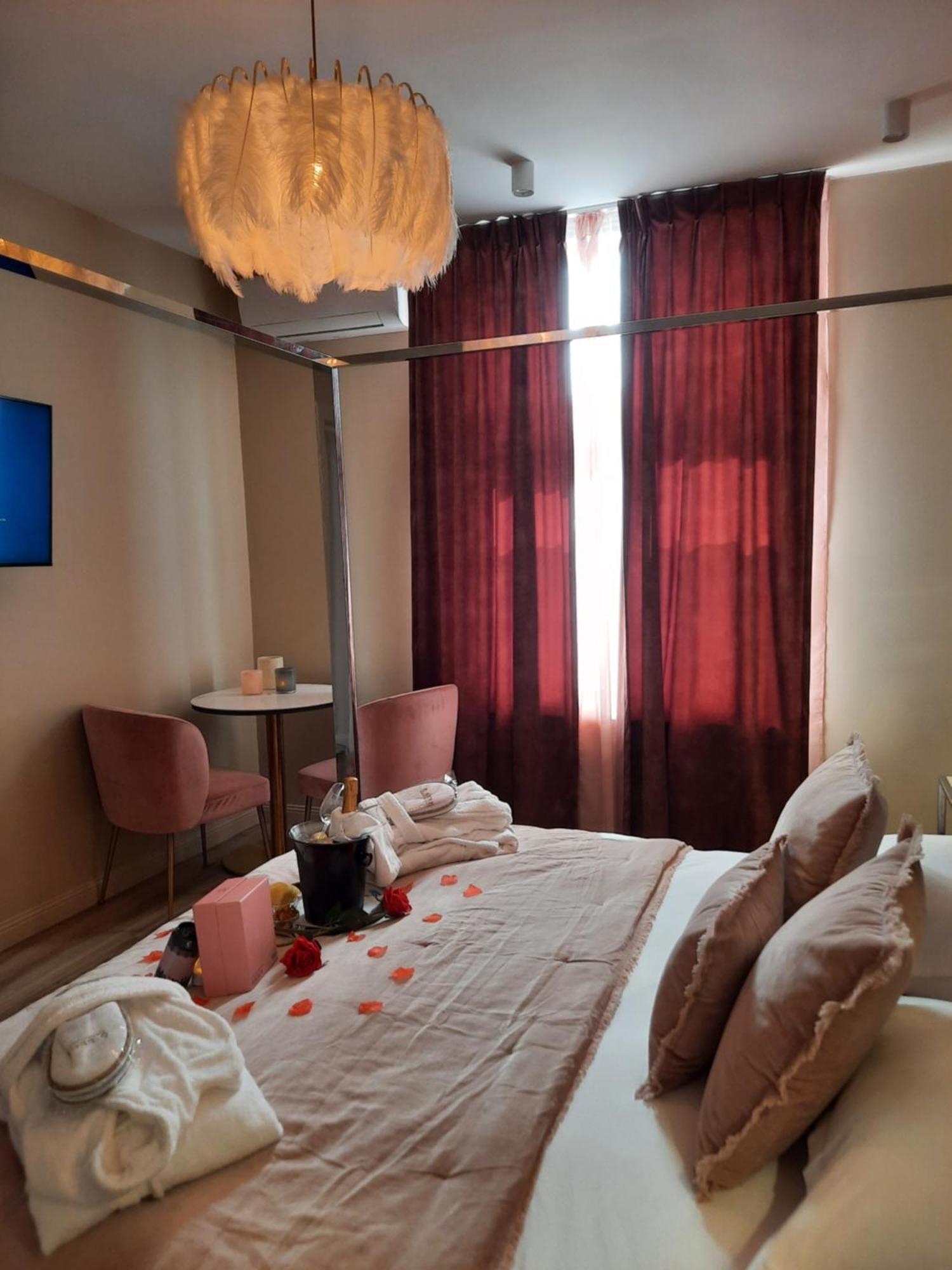 Hotel Mademoiselle Liege Ngoại thất bức ảnh