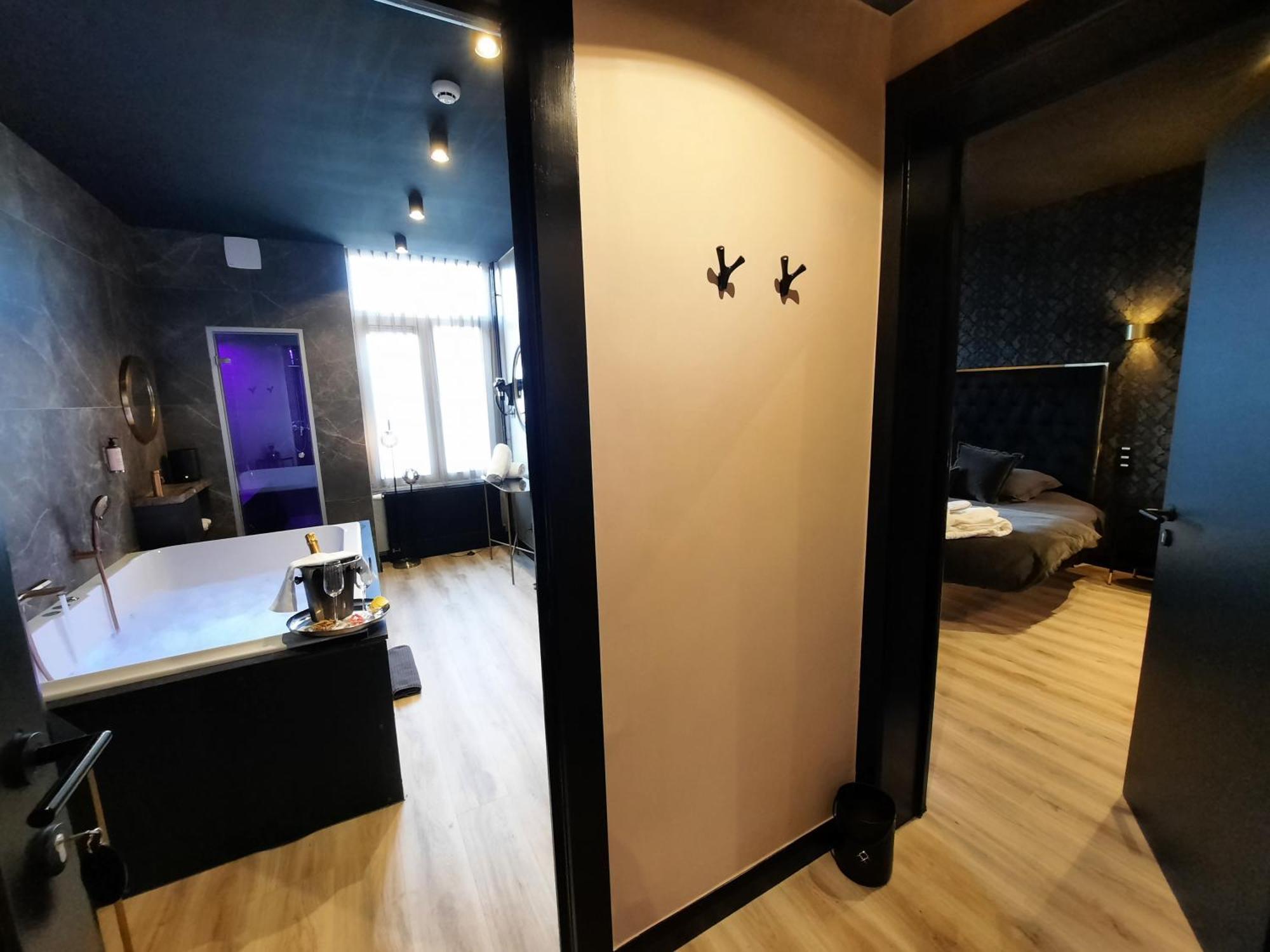 Hotel Mademoiselle Liege Ngoại thất bức ảnh
