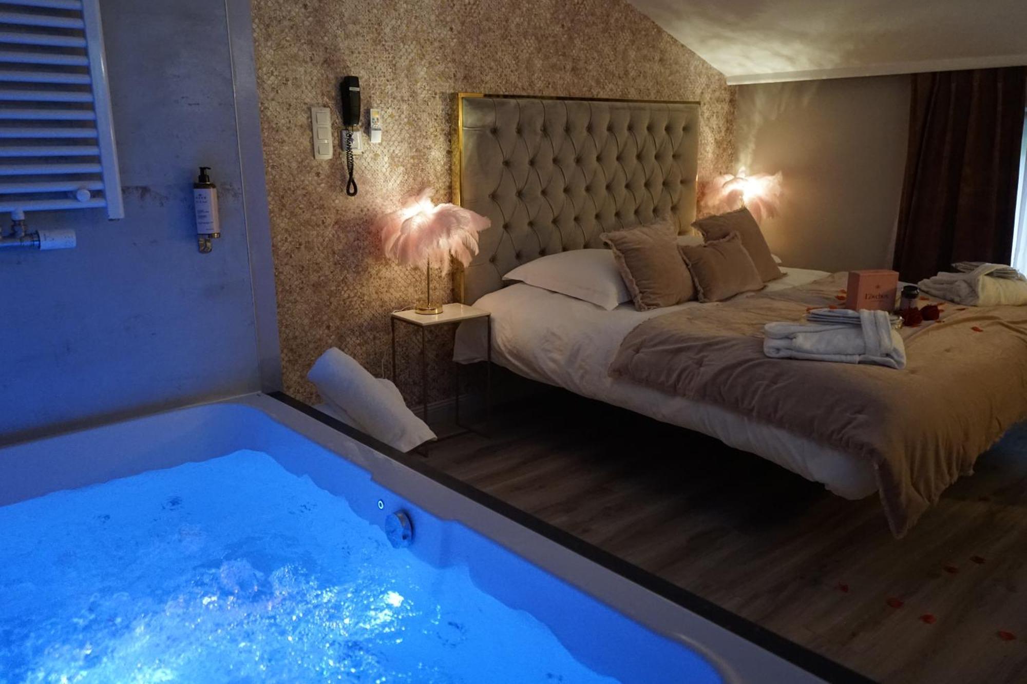Hotel Mademoiselle Liege Ngoại thất bức ảnh