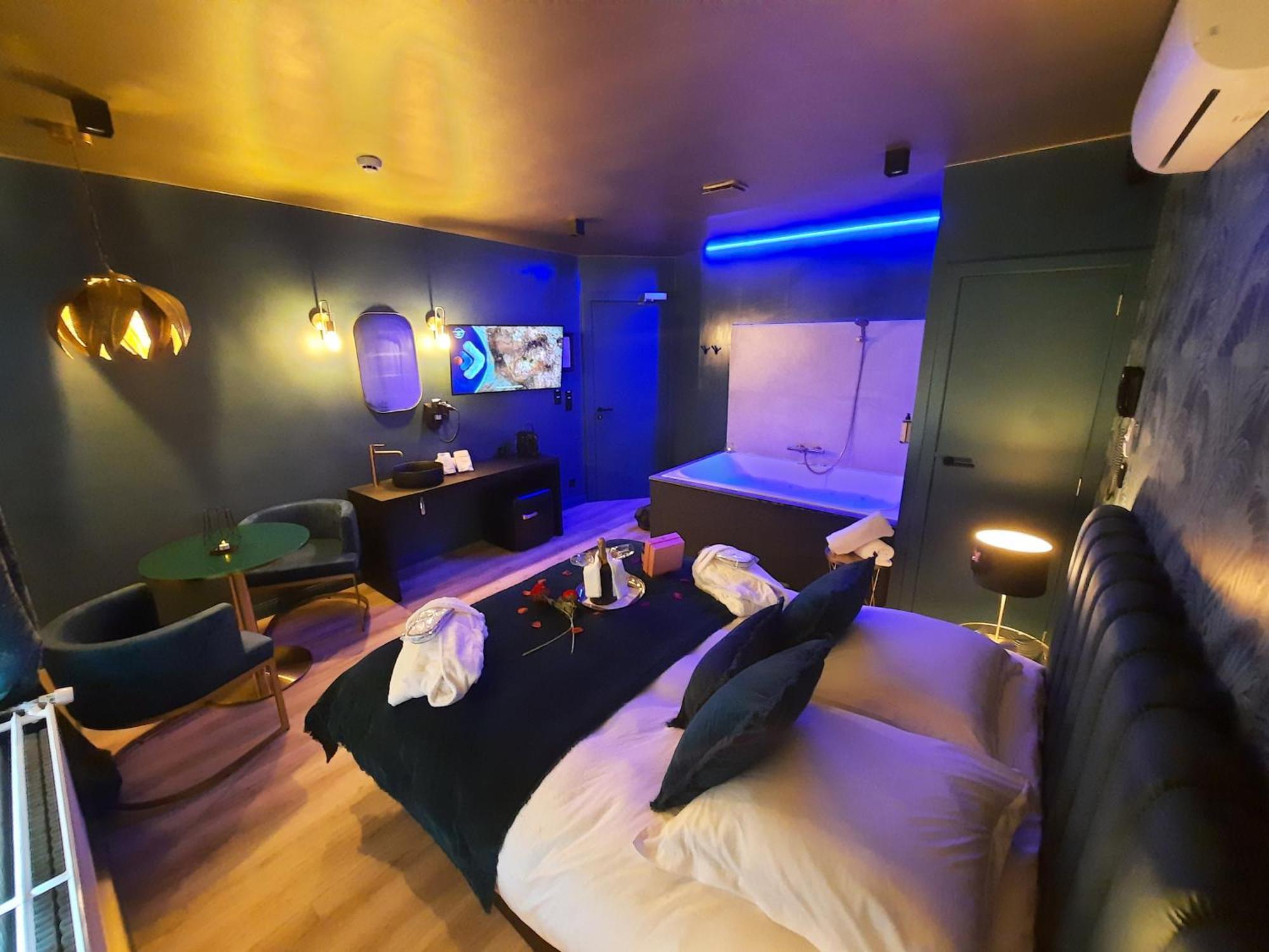 Hotel Mademoiselle Liege Ngoại thất bức ảnh